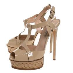 Pre Owned Casadei Beige Patent Leather T-Strap Platform Sandals Size 39.5
