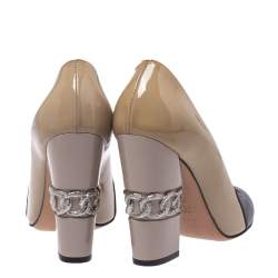 Casadei Beige/Black Patent And Leather Chain Motif Heel Round Toe Pumps Size 36