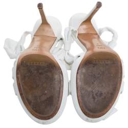 Pre Owned صندل كاسادى فتحة كعب مقدمة مفتوحة رباط كاحل جلد أبيض مقاس 39