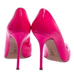 Pre Owned حذاء كعب عالي كاسادي بلاد جلد لامع وردي نيون مقاس 39.5