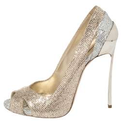 Pre Owned حذاء كعب عالي كاسادي مقدمة مفتوحة قماش غليتر ذهبي و فضي مقاس 39