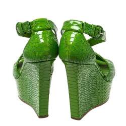 Pre Owned صندل كاسادي سير كاحل نعل سميك جلد نقشة الثعبان أخضر مقاس 36.5