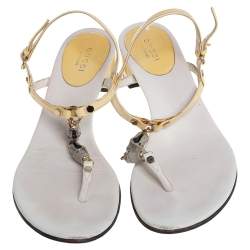 Pre Owned Gucci Cream/White Patent And Leather Thong Sandals Size 37.5