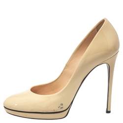 Pre Owned Casadei Beige Patent Leather Pumps Size 38