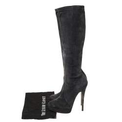 مملوكة مسبقًا Casadei Grey Suede Knee Length Platform Boots Size 37