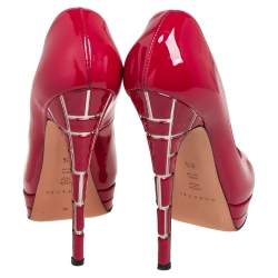 Pre Owned حذاء كعب عالي كاسادي نعل سميك مقدمة مفتوحة جلد لامع أحمر مقاس 36.5 