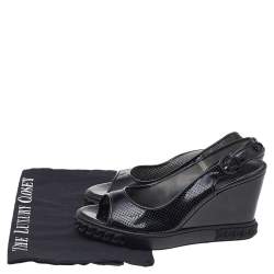 Pre Owned صندل كاسادي جلد لامع أسود كعب روكي سير كاحل مقاس 38