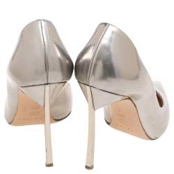 Pre Owned Casadei Silver Leather Blade Pointed Toe Pumps Size 37
