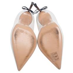 مملوكة مسبقًا Casadei White Leather Blade Bow Pumps Size 36.5
