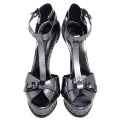 Casadei Metallic Grey Leather T-Strap Platform Sandals Size 40