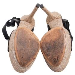 Pre Owned صندل كاسادي إسبادريل جلد أسود سير حرف تي نعل سميك مقاس 39