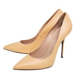 Pre Owned Casadei Beige Leather Pointed Toe Pumps Size 41
