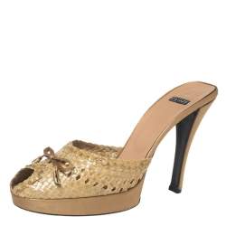 Pre Owned Casadei Beige Woven Leather Bow Peep-Toe Platform Slide Sandals Size 38