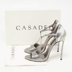 Pre Owned Casadei Metallic Silver Leather T-strap Sandals Size 39