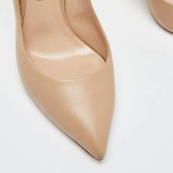 Pre Owned Casadei Beige Leather Pointed Toe Pumps Size 36