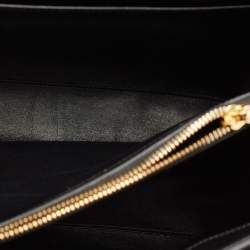 Pre Owned Celine Black Leather Medium Classique 16 Top Handle Bag