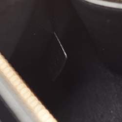 Pre Owned Celine Black Leather Medium Classique 16 Top Handle Bag