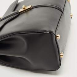 Pre Owned Celine Black Leather Medium Classique 16 Top Handle Bag