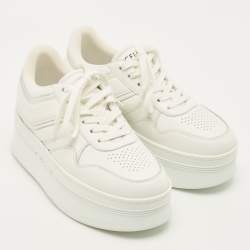 مملوكة مسبقًا Celine Size 36 White Leather Lace Up Block Sneakers