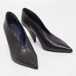 Pre Owned Celine Black Leather V Neck Pointed Toe Pumps Size 36