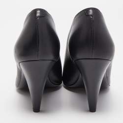 Pre Owned Celine Black Leather V Neck Pointed Toe Pumps Size 36