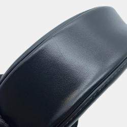 Celine Cuir Triomphe Oval  Black Leather Shoulder Purse