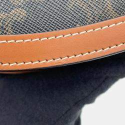 Celine Handbag Triomphe Mini Buzacque