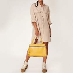 مملوكة مسبقًا حقيبة سيلين إدج جلدية صفراء صغيرة