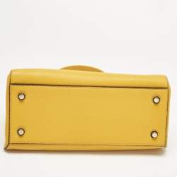 مملوكة مسبقًا حقيبة سيلين إدج جلدية صفراء صغيرة