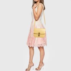 مملوكة مسبقًا Celine Yellow Python Medium Box Shoulder Bag