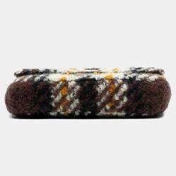 مملوكة مسبقًا حقيبة كتف سيلين سلسلة تريونفه صوف أسود