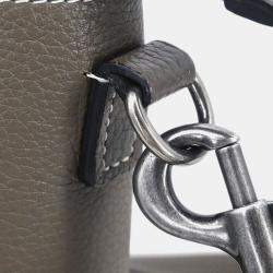 مملوكة مسبقًا حقيبة يد سيلين نانو لاغيدج جلد بني