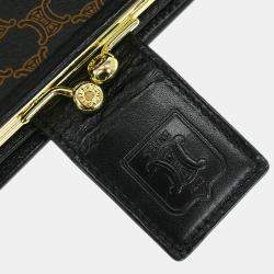 مملوكة مسبقًا Celine Black Pvc Macadam Wallet
