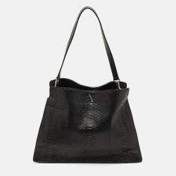 مملوكة مسبقًا Celine New Black Python Shoulder Bag