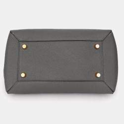 مملوكة مسبقًا Celine Grey Leather Mini Belt Bag