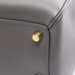 Pre Owned Celine 16 Seize Medium Handbag  Leather  Gray