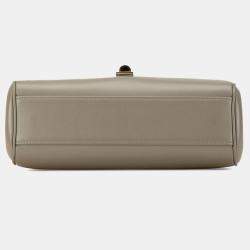 مملوكة مسبقًا Celine Green Teen Smooth Calfskin Soft 16 Crossbody