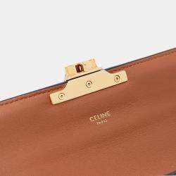 مملوكة مسبقًا Celine Brown Triomphe Coated Canvas Triomphe Chain Shoulder Bag