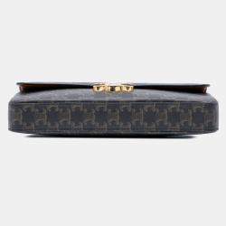 مملوكة مسبقًا Celine Brown Triomphe Coated Canvas Triomphe Chain Shoulder Bag