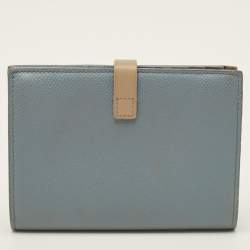 مملوكة مسبقًا Celine Strap Medium Light Blue/Beige Leather Wallet