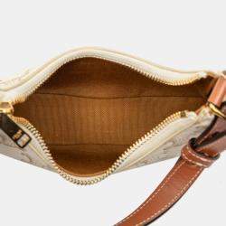 مملوكة مسبقًا حقيبة كتف سيلين أفا قماش مغطى تريومف صغيرة بيضاء