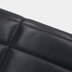 مملوكة مسبقًا Celine Mono Chrome Chain shoulder Bag Black Leather