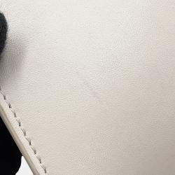 Pre Owned Celine Cuir Triomphe Shoulder Bag White Leather