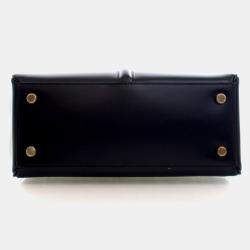 مملوكة مسبقًا Celine Small Black Calfskin 16 Top Handle Bag