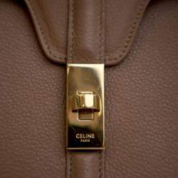 مملوكة مسبقًا Celine Brown Medium Leather Classique 16 Top Handle Bag