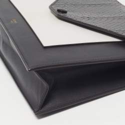 Pre Owned حقيبة كلتش سيلين بشنطة جيب، جلد أبيض وأسود وسلاسل من جلد الثعبان