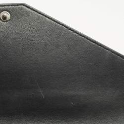 مملوكة مسبقًا Celine Pocket Envelope Tricolor Croc Embossed Suede and Leather Chain Clutch