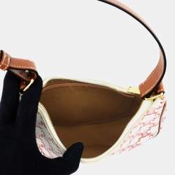 مملوكة مسبقًا حقيبة كتف واحدة سيلين آفا تريومف بي في سي جلد عاجي/أحمر