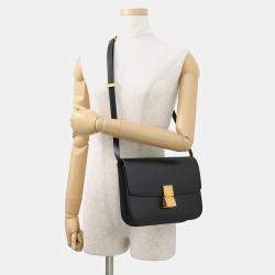 Pre Owned Celine Classic Box Shoulder Black Leather Size Medium