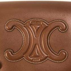 مملوكة مسبقًا Celine Pochette Folco Cuir Triomphe Shoulder Bag In Leather Tan And Brown